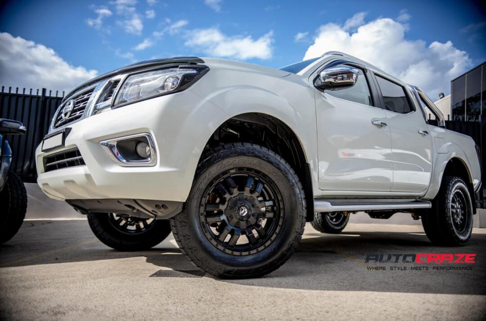 NISSAN-NAVARA-SLEDGE-MATTE-BLACK